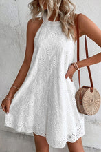 Cargar imagen en el visor de la galería, White Boho Eyelet Pattern Halter Neck Sleeveless Dress