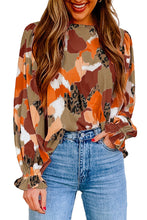 Cargar imagen en el visor de la galería, Abstract Printed Long Sleeve Blouse