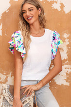 Cargar imagen en el visor de la galería, White Voluminous Printed Puff Sleeve Textured Top