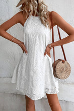 Cargar imagen en el visor de la galería, White Boho Eyelet Pattern Halter Neck Sleeveless Dress