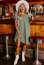 Cargar imagen en el visor de la galería, Mist Green Ruffle Sleeve V Neck Frilled Shift Dress