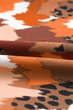 Cargar imagen en el visor de la galería, Abstract Printed Long Sleeve Blouse