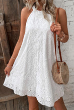 Cargar imagen en el visor de la galería, White Boho Eyelet Pattern Halter Neck Sleeveless Dress