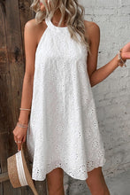 Cargar imagen en el visor de la galería, White Boho Eyelet Pattern Halter Neck Sleeveless Dress