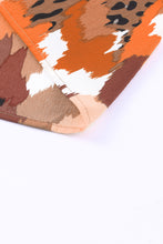 Cargar imagen en el visor de la galería, Abstract Printed Long Sleeve Blouse