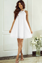 Cargar imagen en el visor de la galería, White Boho Eyelet Pattern Halter Neck Sleeveless Dress