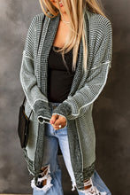 Cargar imagen en el visor de la galería, Gray Plaid Knitted Long Open Front Cardigan
