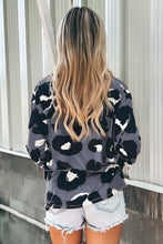 Load image into Gallery viewer, Leopard Print Long Sleeve Loose Top
