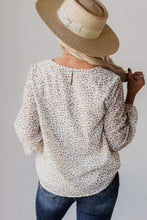 将图片加载到图库查看器，Leopard Crew Neck Long Sleeve Blouse
