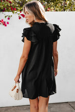 将图片加载到图库查看器，Black Ruffle Sleeve V Neck Frilled Shift Dress
