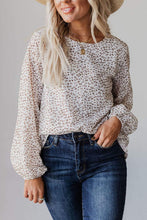 将图片加载到图库查看器，Leopard Crew Neck Long Sleeve Blouse
