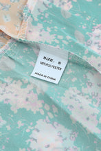 Load image into Gallery viewer, Green Color Block Floral Print Loose Blouse
