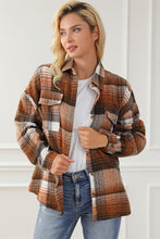 将图片加载到图库查看器，Brown Plaid Flap Pockets Shacket
