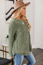 将图片加载到图库查看器，Green Long Sleeve Round Hem Cable Knit Sweater
