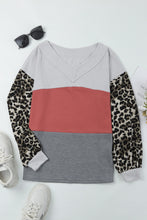 将图片加载到图库查看器，Fiery Red Wild Leopard Contrast Sleeve Colorblock Waffle Knit Top
