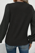 将图片加载到图库查看器，Black Contrast Ribbed Bishop Sleeve Top
