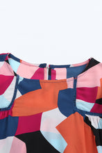 Cargar imagen en el visor de la galería, Abstract Pattern Crewneck Ruffled Puff Sleeve Blouse
