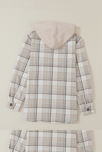 将图片加载到图库查看器，Khaki Plaid Removable Hood Buttoned Shacket
