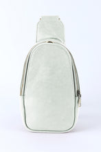 将图片加载到图库查看器，Gray Faux Leather Zipped Crossbody Chest Bag
