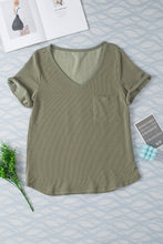 Cargar imagen en el visor de la galería, Laurel Green Twist Short Sleeve Corded V Neck Top
