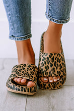 将图片加载到图库查看器，Leopard Print Thick Sole Slip On Slippers
