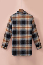 将图片加载到图库查看器，Black Oversize Rounded Hem Plaid Shacket with Slits
