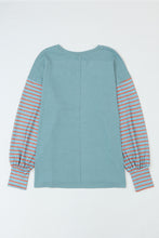 将图片加载到图库查看器，Green Colorblock Striped Bishop Sleeve Top
