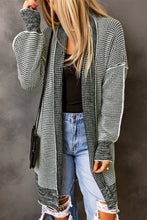 将图片加载到图库查看器，Gray Plaid Knitted Long Open Front Cardigan
