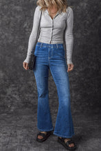 将图片加载到图库查看器，Blue Elastic High Waist Flare Jeans
