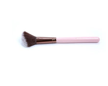 Cargar imagen en el visor de la galería, The perfect angled blush brush to fit the hallows and high points of the face for flawless flushed blush application. The best price, deal and quality w/ Bonitawholesale.com
