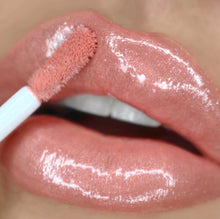 Load image into Gallery viewer, BEAUTY CREATIONS - Ultra Dazzle Shine Long Lasting Lip gloss, 6 PCS
